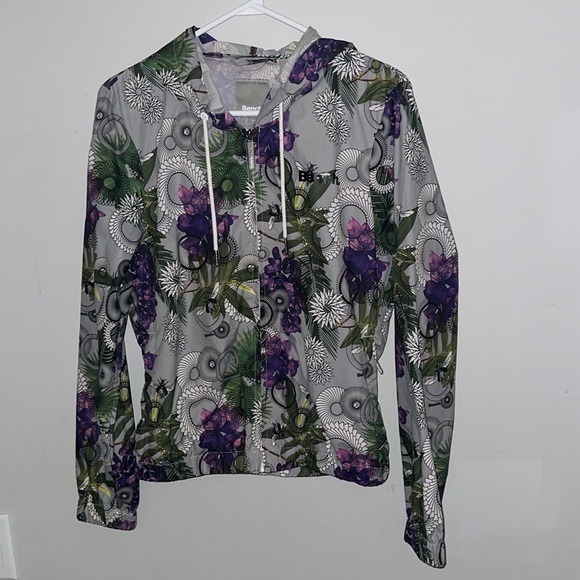 💜BENCH Light Jacket (New) - Picture 3 of 7